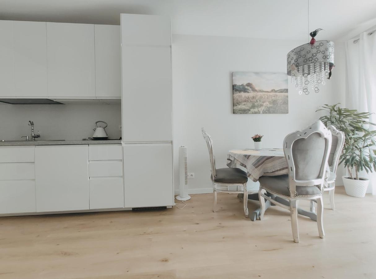 Lema 15A By Homeprime Krakau Exterior foto